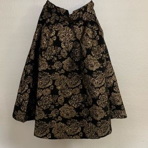 Pleated Mid Length Skirt